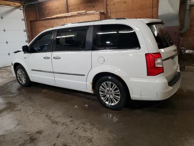 2014 Chrysler Town & Country Touring L