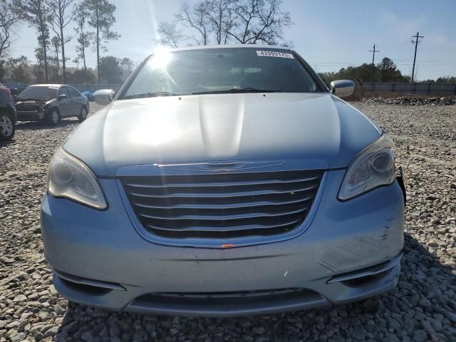 2013 Chrysler 200 Limited