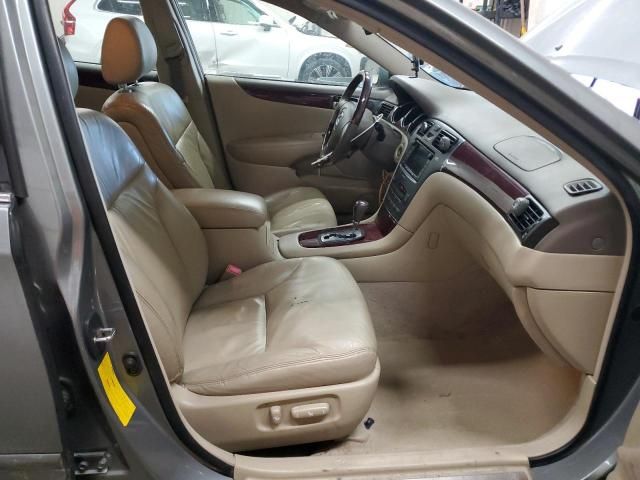 2004 Lexus ES 330