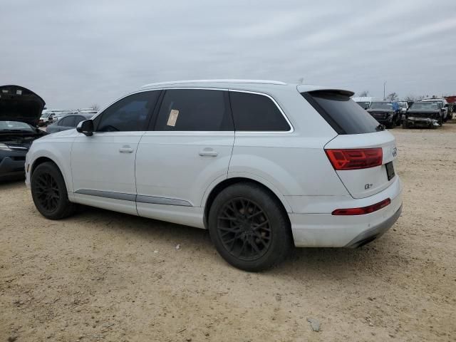 2017 Audi Q7 Premium Plus