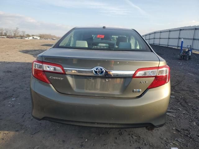 2014 Toyota Camry Hybrid