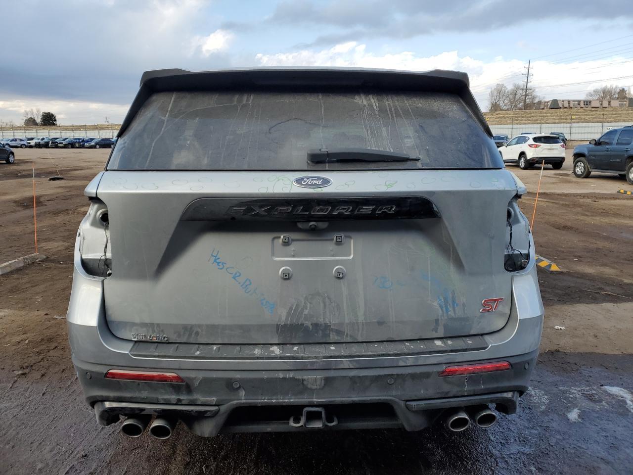 2023 Ford Explorer st