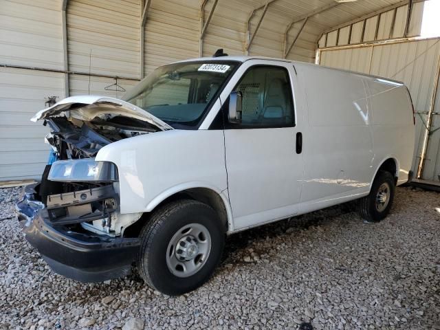 2022 Chevrolet Express G2500