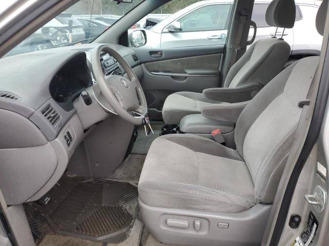 2008 Toyota Sienna CE