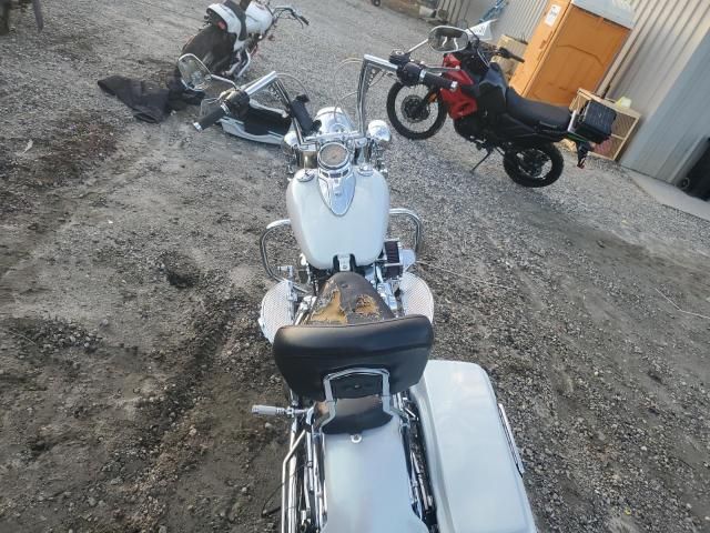 2013 Harley-Davidson Flstc Heritage Softail Classic