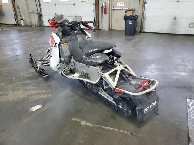 2016 Polaris Snowmobile