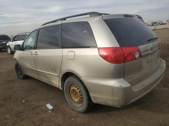 2009 Toyota Sienna CE