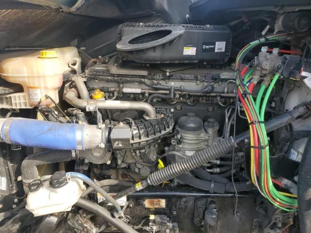 2021 Freightliner Cascadia 126