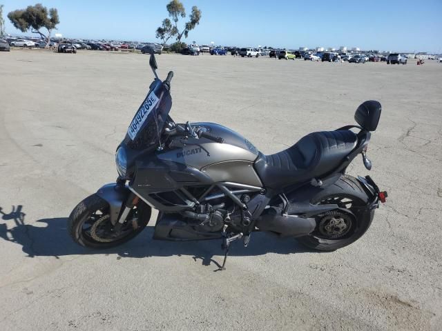 2014 Ducati Diavel