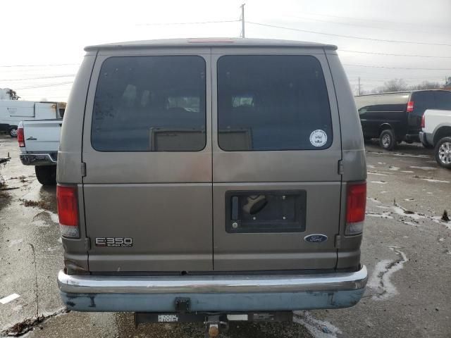 2003 Ford Econoline E350 Super Duty Wagon