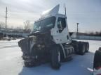 2018 Freightliner Cascadia 113