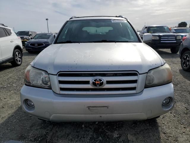 2005 Toyota Highlander Limited