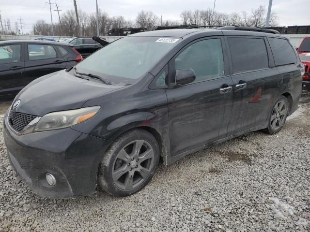 2017 Toyota Sienna SE