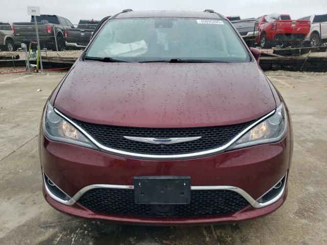 2017 Chrysler Pacifica Touring L Plus