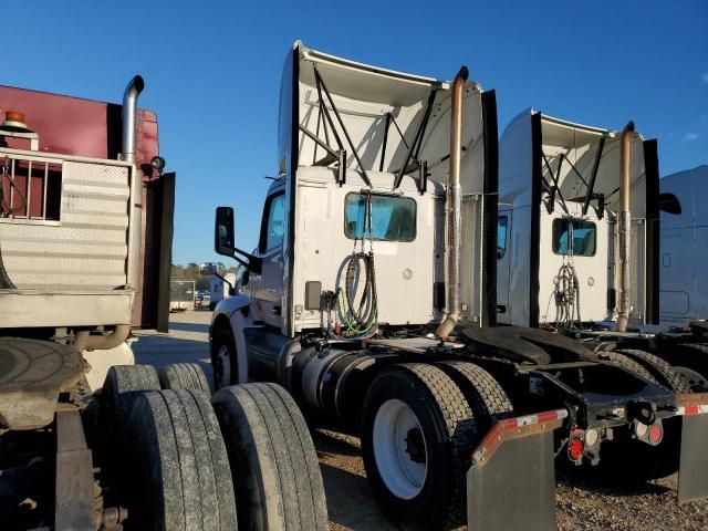 2016 Peterbilt 579