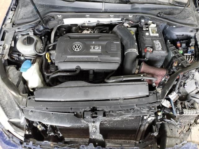 2017 Volkswagen Golf R