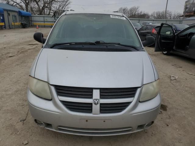 2006 Dodge Grand Caravan SE