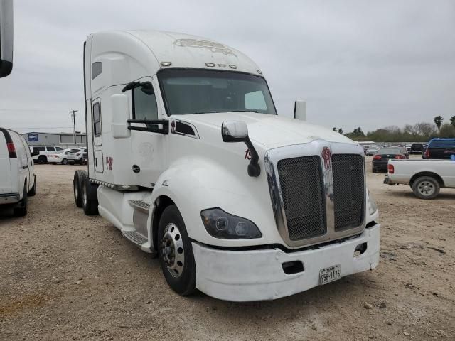 2015 Kenworth Construction T680