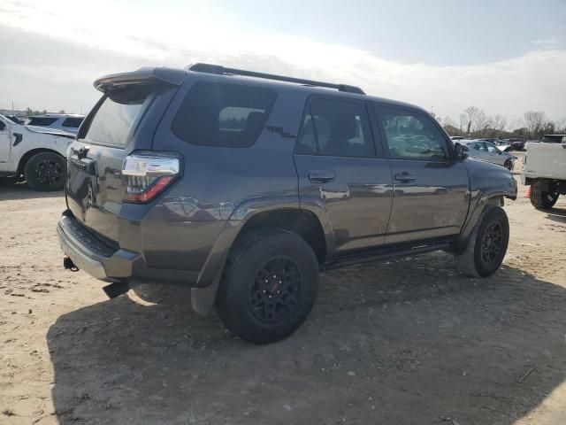 2023 Toyota 4runner SE