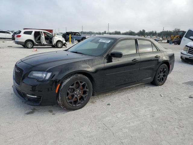 2020 Chrysler 300 Touring