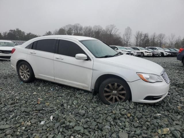 2013 Chrysler 200 Touring