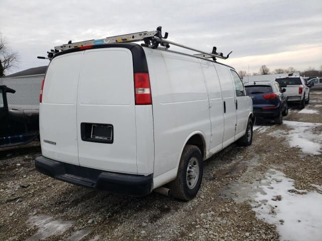 2017 Chevrolet Express G2500