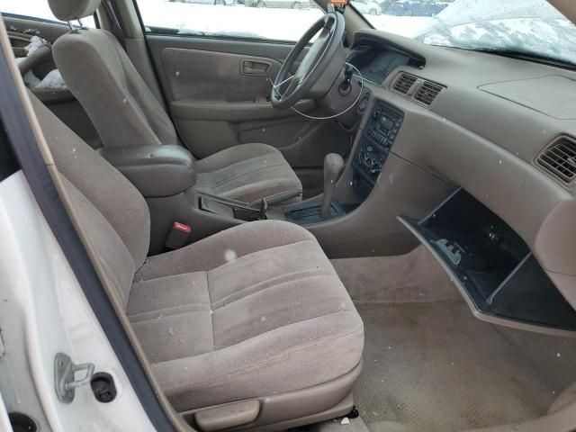 1999 Toyota Camry LE