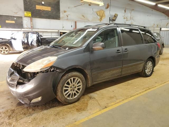 2008 Toyota Sienna XLE