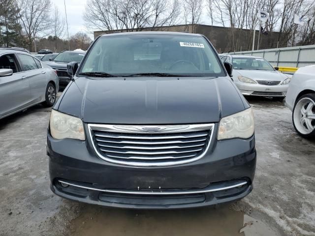 2011 Chrysler Town & Country Touring