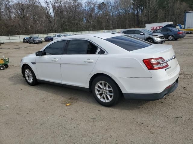 2013 Ford Taurus SE