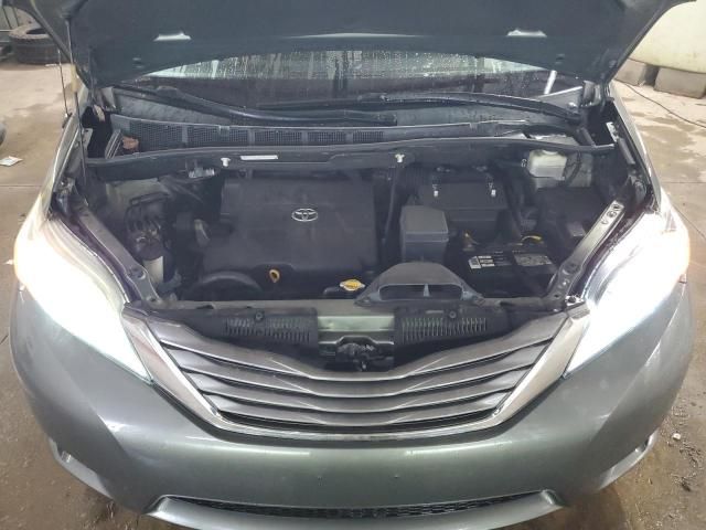 2011 Toyota Sienna XLE