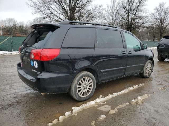 2008 Toyota Sienna XLE