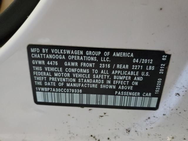 2012 Volkswagen Passat SE