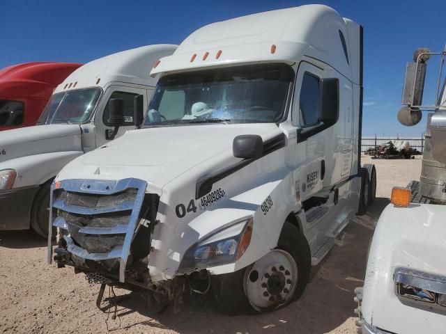 2020 Freightliner Cascadia Semi Truck