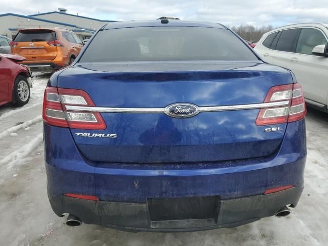 2013 Ford Taurus SEL