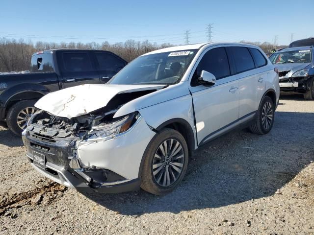 2019 Mitsubishi Outlander SE