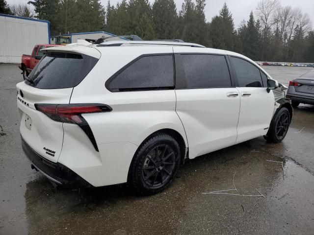 2021 Toyota Sienna Limited