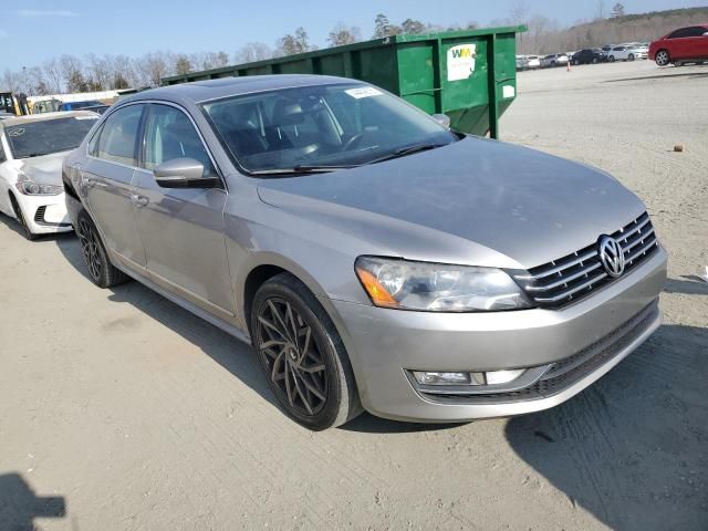 2013 Volkswagen Passat SEL