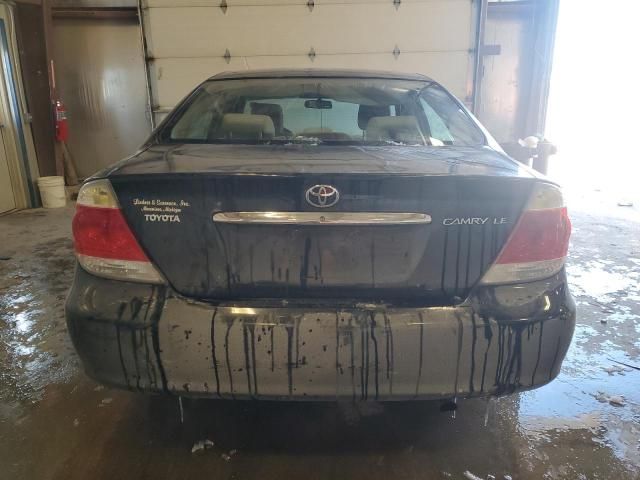 2005 Toyota Camry LE