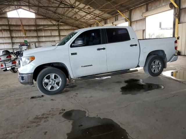 2016 Toyota Tundra Crewmax SR5