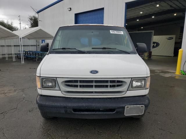 2002 Ford Econoline E150 Van