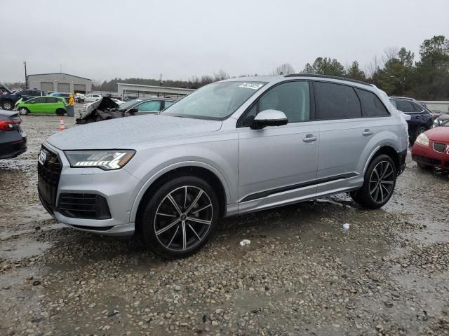 2022 Audi Q7 Premium Plus