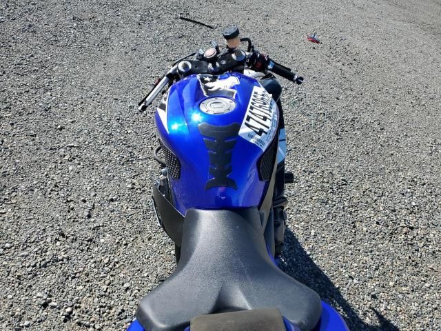 2005 Yamaha YZFR1