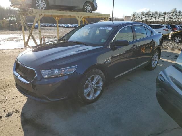 2016 Ford Taurus SE