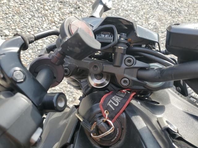 2023 Kawasaki ZR900 F