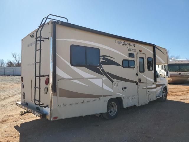 2014 Ford Econoline E350 Super Duty Cutaway Van