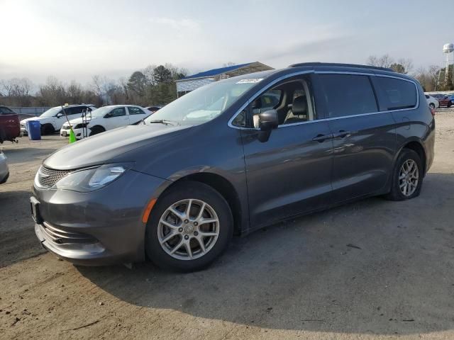 2020 Chrysler Voyager LXI