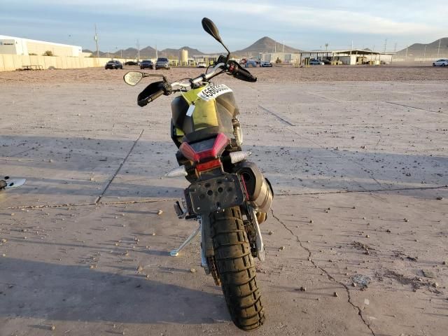 2023 Aprilia Tuareg 660