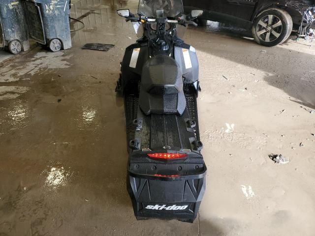 2017 Skidoo 2017 Skidoo Renegade