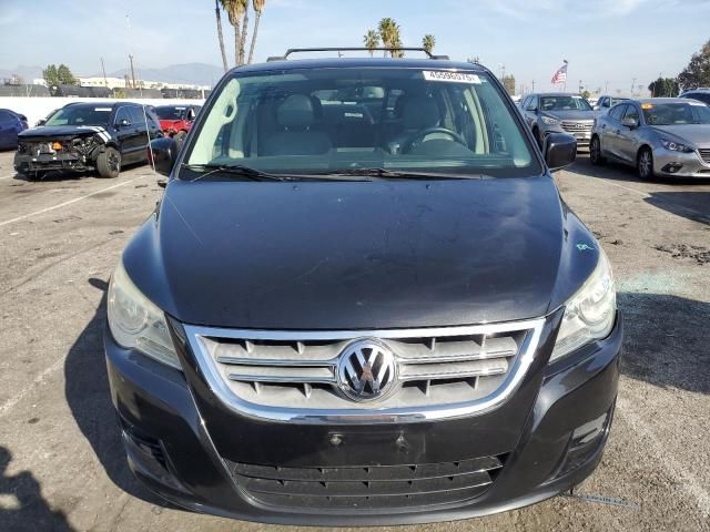 2011 Volkswagen Routan SEL